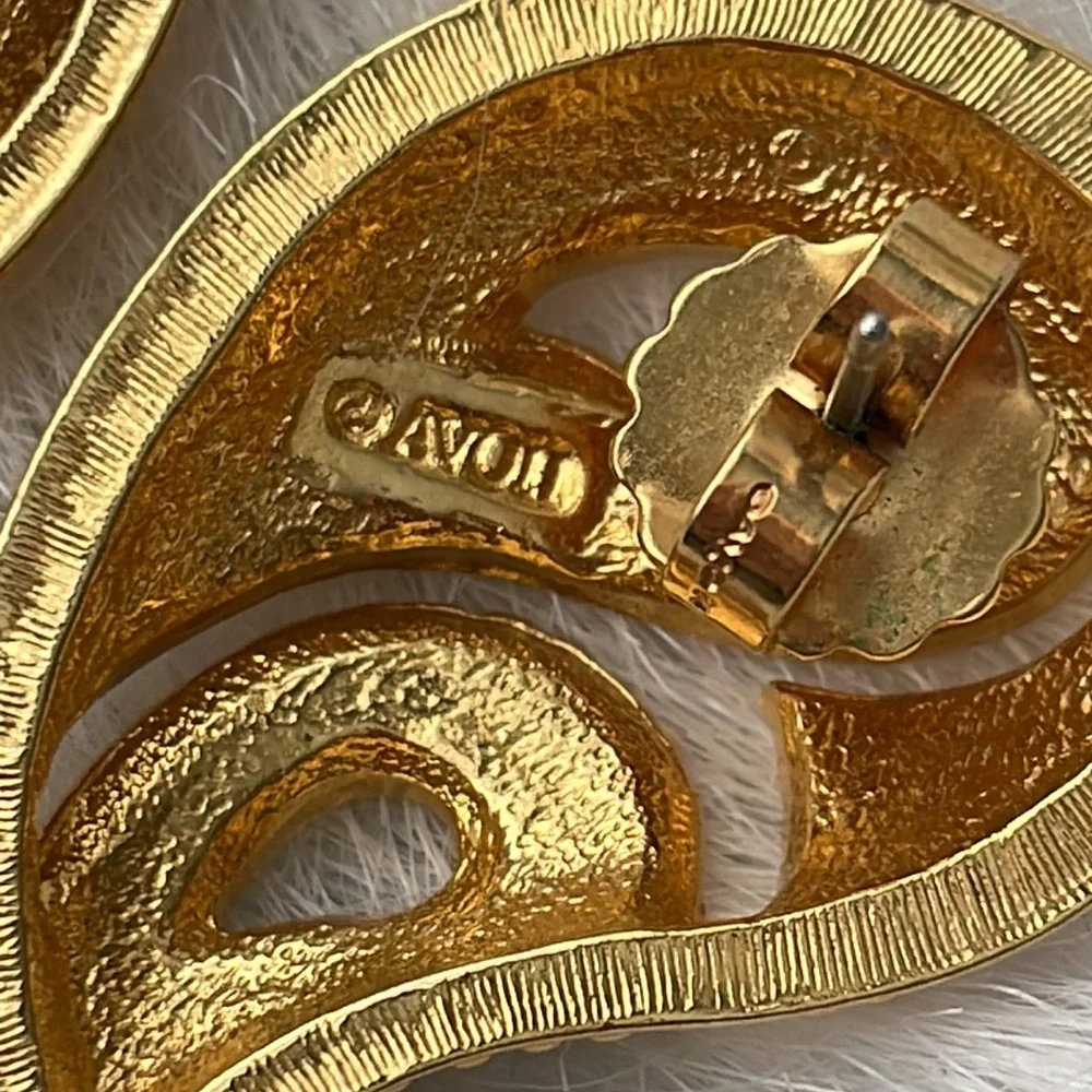 Vintage Avon earrings